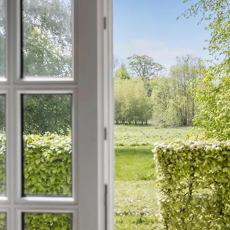 4 Bedroom Awesome In * Faaborg