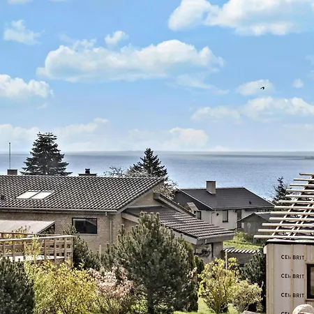 Holiday home 4 Bedroom Awesome In Faaborg