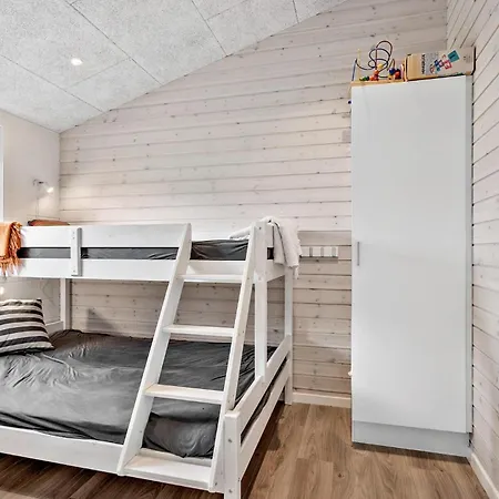4 Bedroom Awesome In Faaborg
