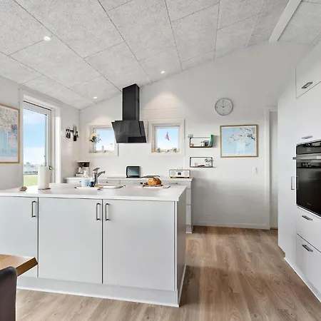 4 Bedroom Awesome In * Faaborg